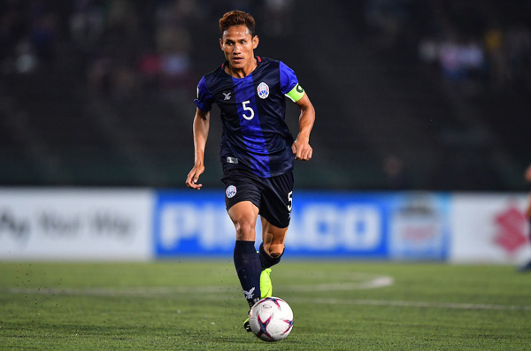 Những cầu thủ hay nhất Campuchia ở AFF Cup 2021: Trông cả vào Chan Vathanaka - Ảnh 3