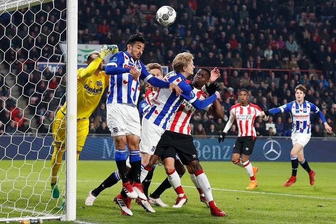 Nhận định PSV Eindhoven vs Heerenveen, 21h45 ngày 2/5