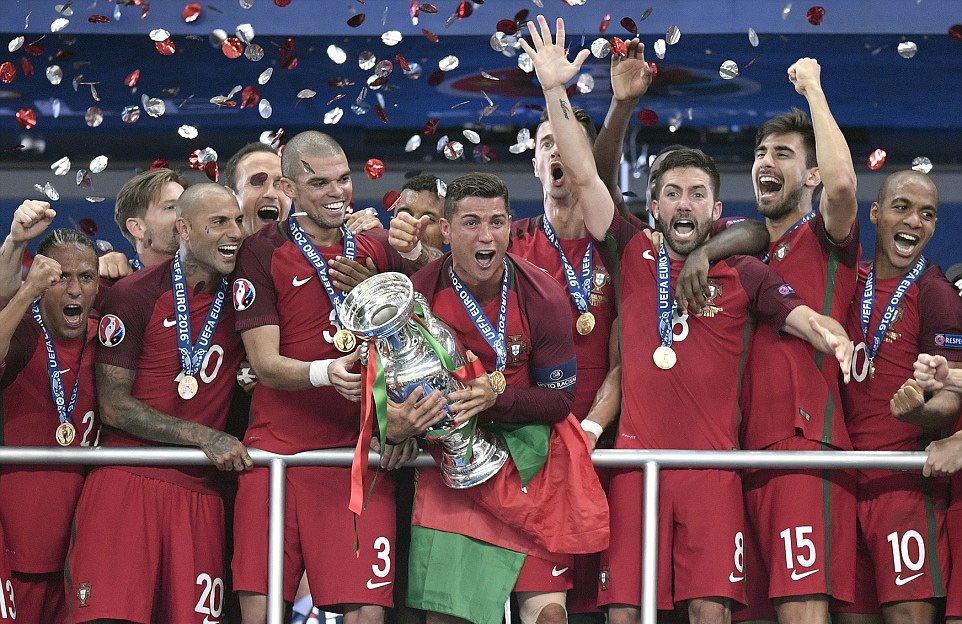 Đội vô địch EURO 2021 nhận bao nhiêu tiền thưởng?