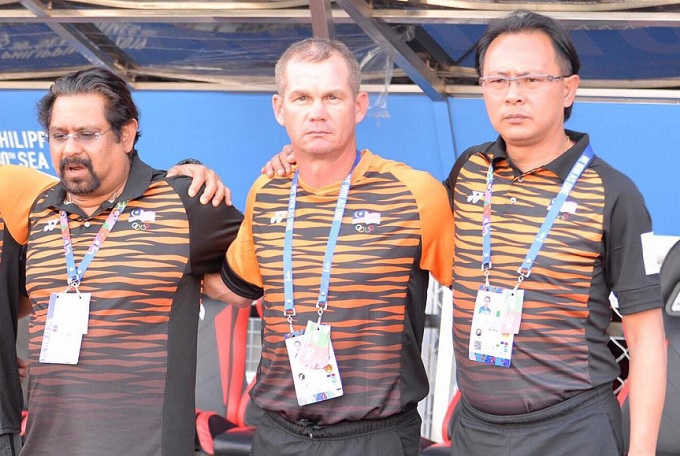 HLV Ong Kim Swee thất vọng vì rời SEA Games sớm