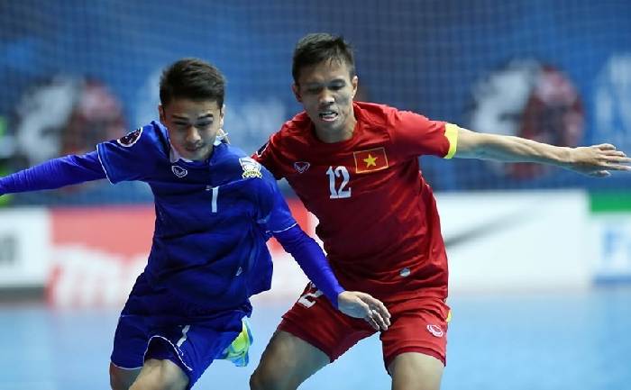 Việt Nam đá giao hữu với Thái Lan trước thềm World Cup