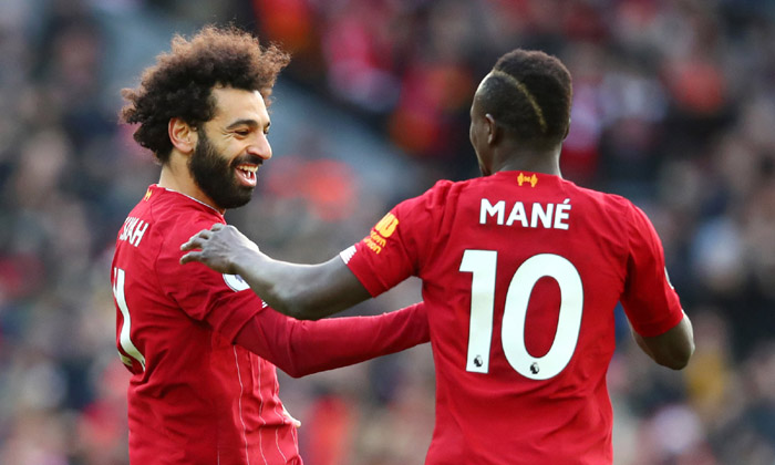 Liverpool hạ Watford, Mohamed Salah vượt Luis Suarez
