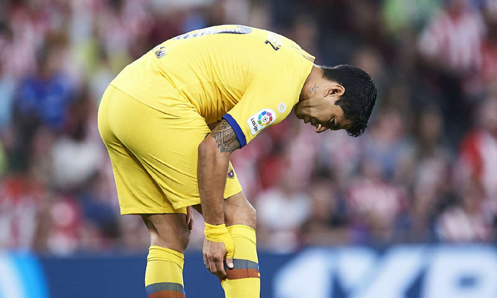 Barcelona xác nhận Luis Suarez dính chấn thương như Lionel Messi