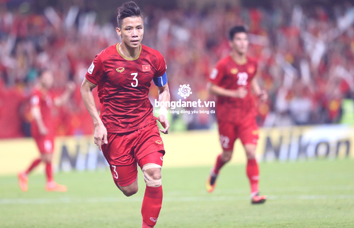Quế Ngọc Hải lọt vào đội hình tiêu biểu vòng bảng Asian Cup 2019