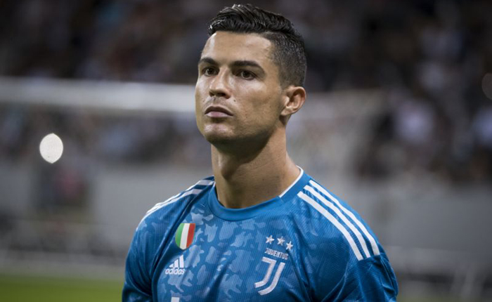 Parma vs Juventus (23h 24/8): Cristiano Ronaldo tặng quà Maurizio Sarri?
