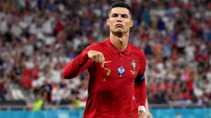 Soi bảng vị Ronaldo ghi bàn trận Czech vs Bồ Đào Nha, 1h45 ngày 25/9
