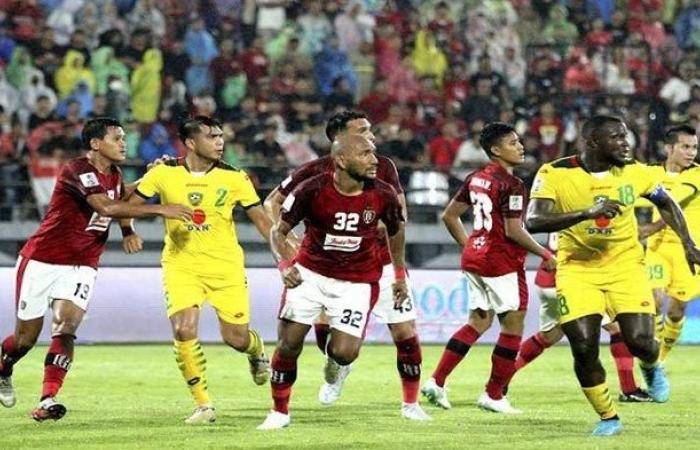Máy tính dự đoán bóng đá 26/6: Visakha vs Bali