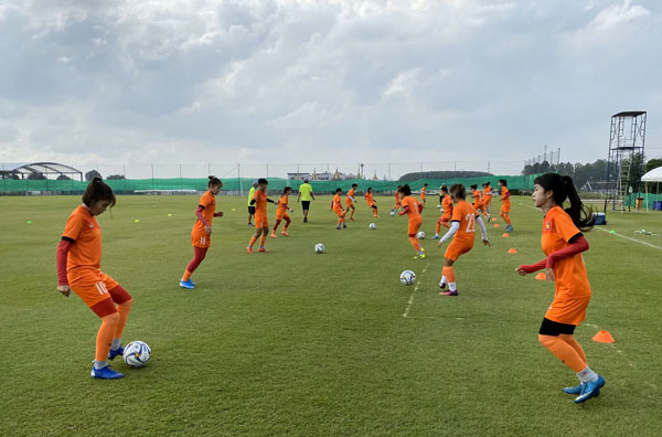 U19 nữ Việt Nam vs U19 nữ Thái Lan (19h 27/10): Derby Đông Nam Á sớm