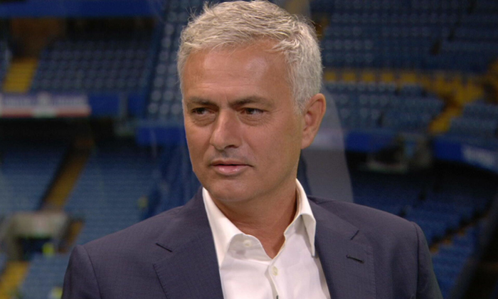 Jose Mourinho trở lại Ngoại hạng Anh để hoàn tất hat-trick để đời?