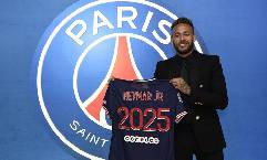 Neymar chính thức gia hạn hợp đồng với PSG