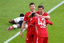 Bayern Munich lập một loạt kỷ lục trong ngày vô địch Bundesliga 2020/21