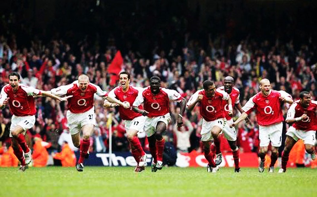 Lịch sử đối đầu Arsenal vs MU: 5 trận cầu siêu kịch tính