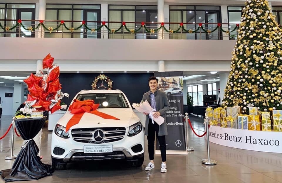 Quang Hải và sao nội nào đang sở hữu dòng Mercedes-Benz?