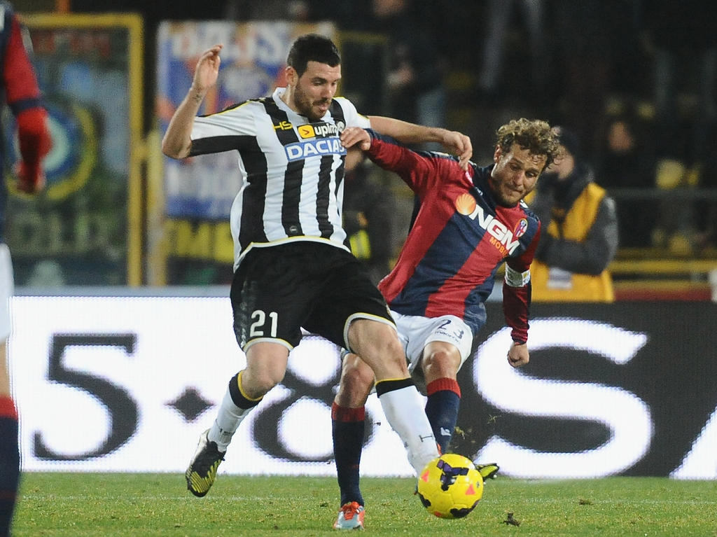 Bologna vs Udinese (21h 6/1): Giải cơn khát chiến thắng